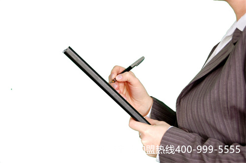 (400電話服務費計入什么科目)(400電話申請要提交哪些材料？辦理的費用貴不貴？)